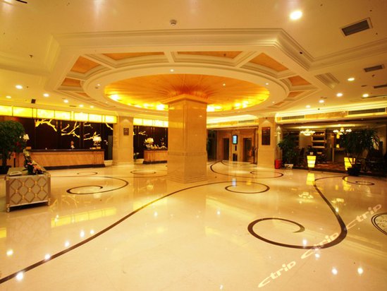 成都新华国际酒店