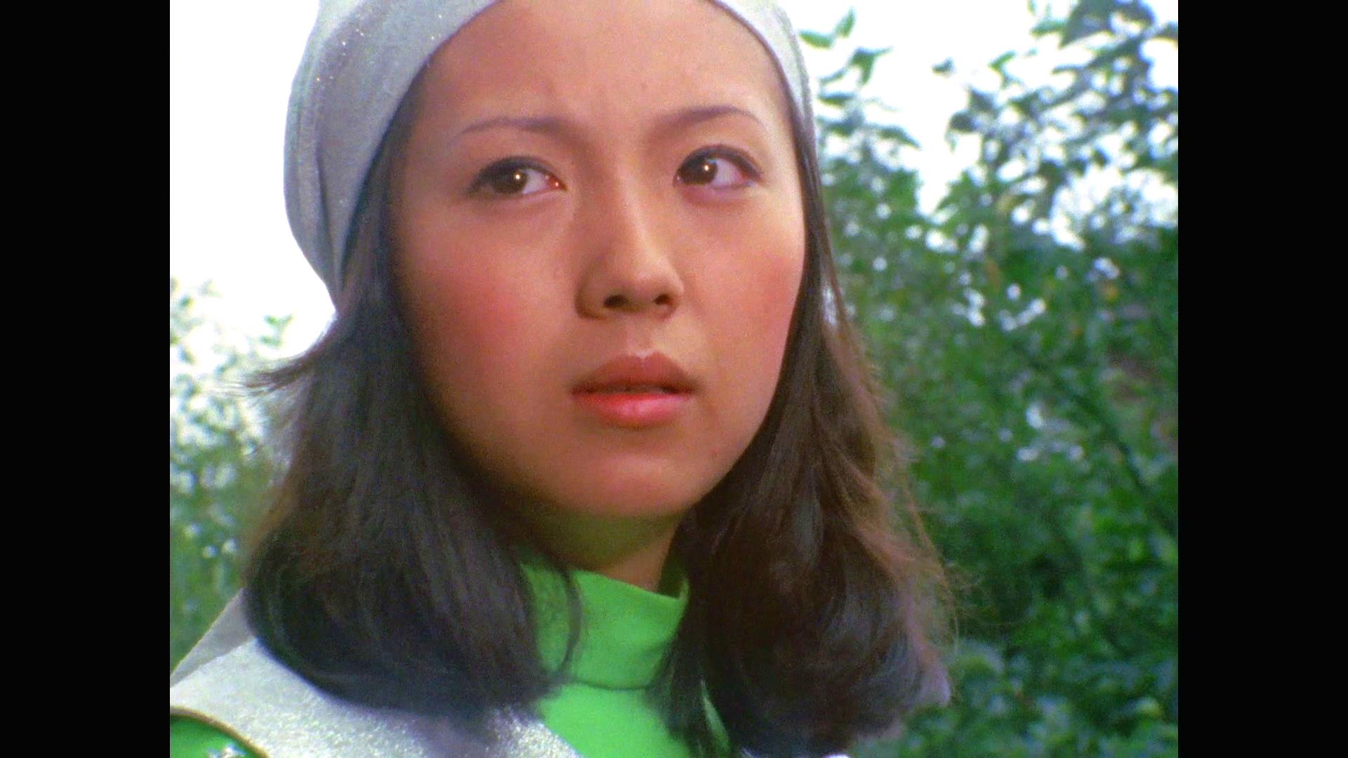 girl carolyn)《 a target="_blank" href="/item/雷欧奥特曼