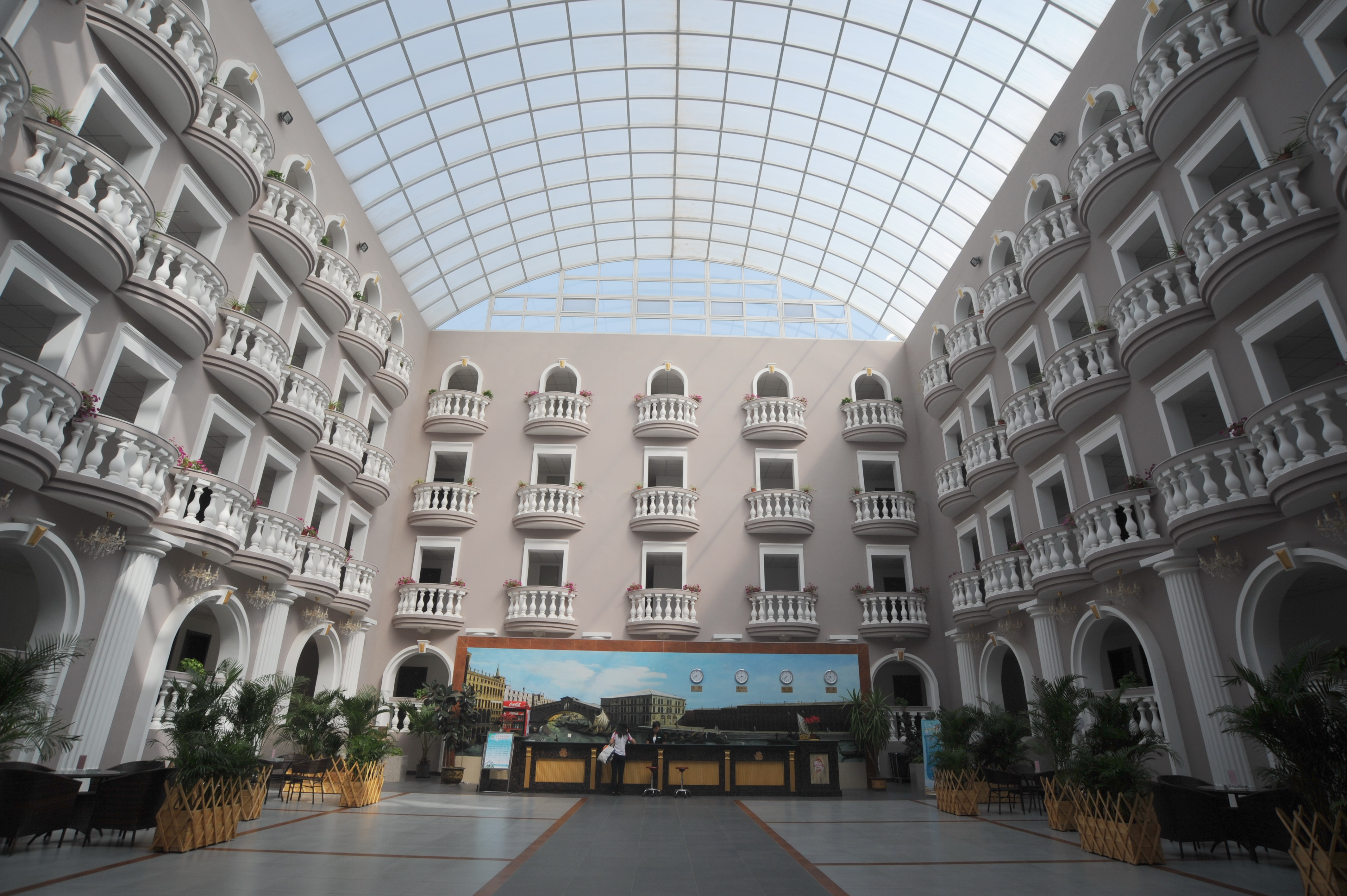 chivrqz">怀来帝曼温泉度假有限公司(简称帝曼温泉)是一家集餐饮,住宿