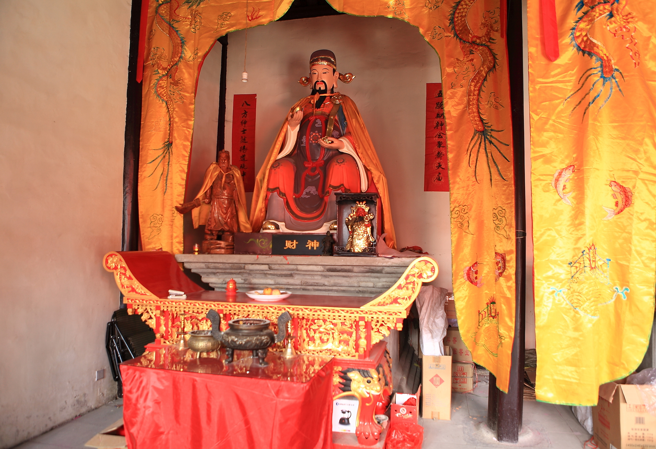 清乾隆,嘉庆年间曾大修,起初规模宏大,建有牌楼,山门殿,中殿和后殿