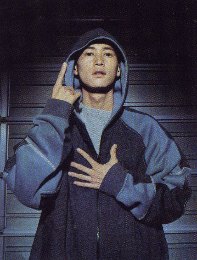  p>洼冢洋介(yosuke kubozuka),1979年5月7日出生于日本神奈川县 a