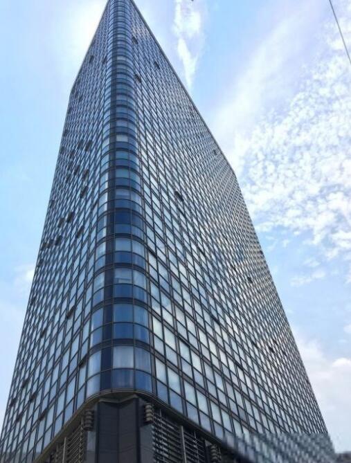 虹桥银城大厦是2003年上海联大房地产有限公司开发上市的一套写字