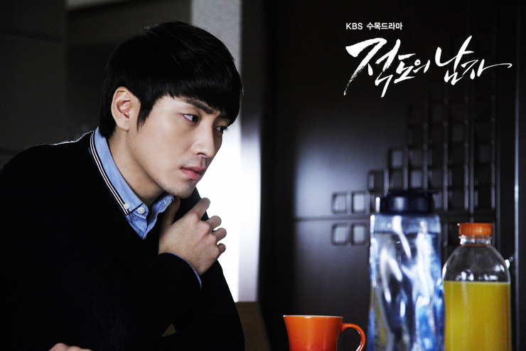  p>《赤道的男人》是由 a href="#" data-lemmaid="5087162">金龙洙 