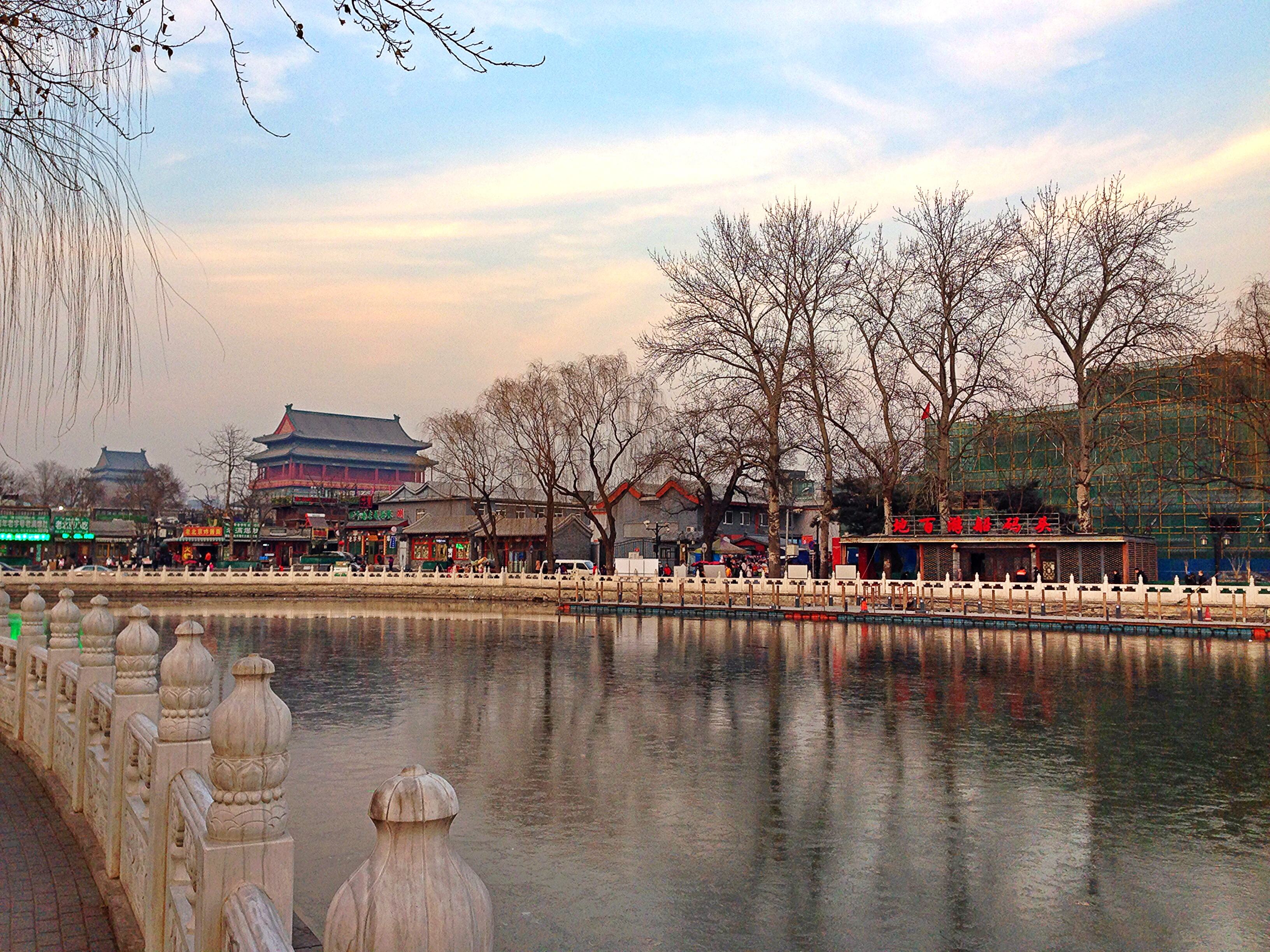 筒子河或护城河