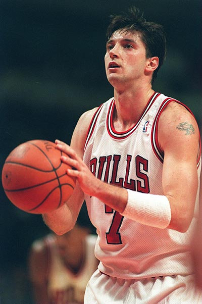  p>托尼·库科奇(toni kukoc),1968年9月18日出生于 a target="_blank