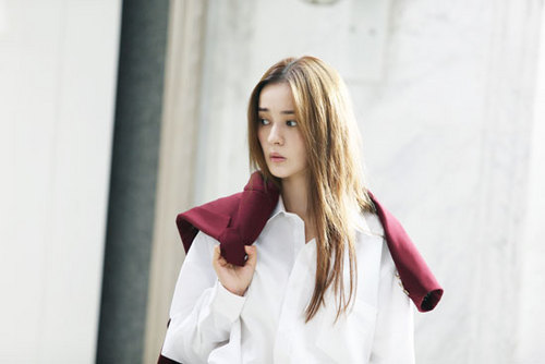 "18773404">维妮 /a>, a target="_blank" href="/item/卢杉/8635296"