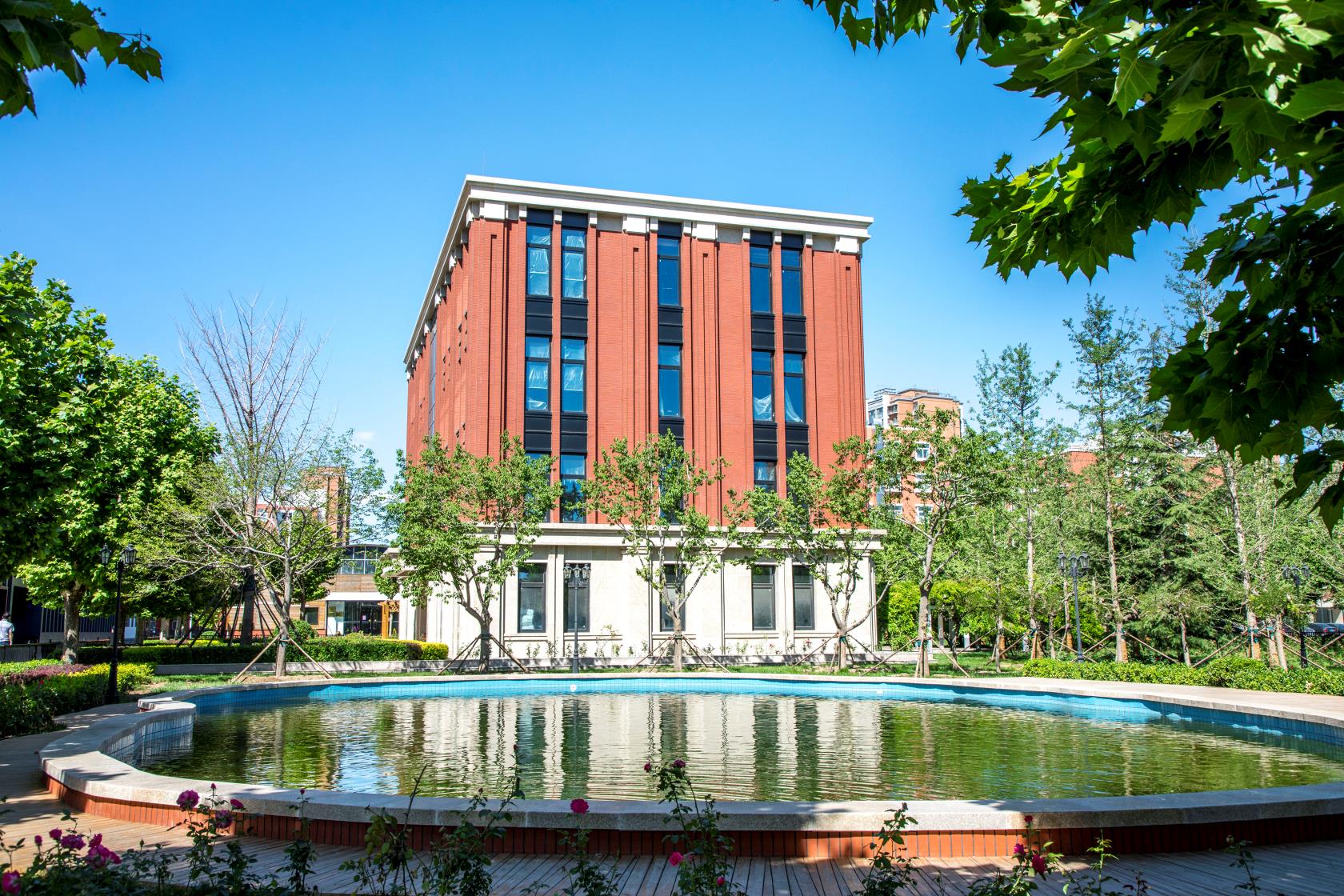 北京科技经营管理学院