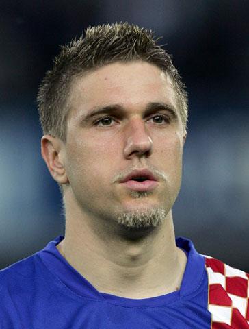  p>伊万·克拉什尼奇,1980年1月29日出生,克罗地亚职业足球运动员