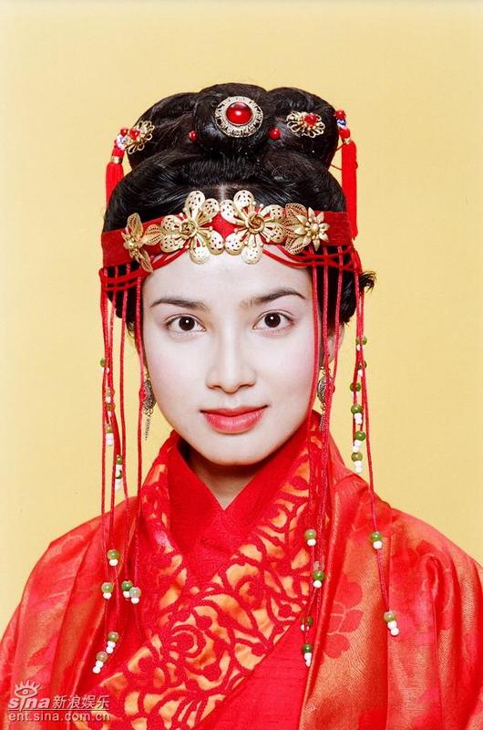  p>郑雪儿,1974年12月12日出生于 a target="_blank" href="/item