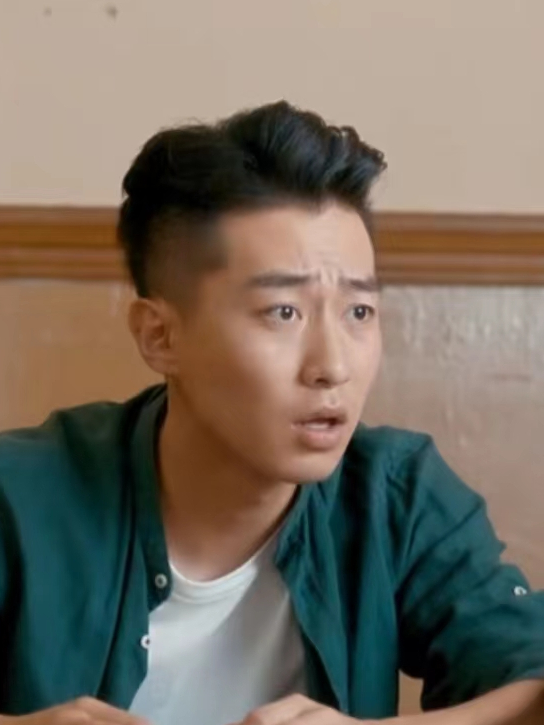 苏航,悬疑网剧 a target="_blank" href="/item/《猎罪者》/63118415"