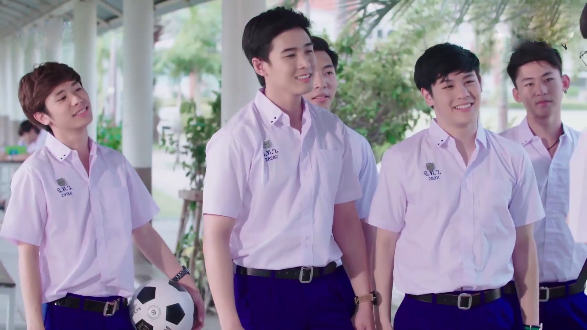 帕塔纳汕他侬(plustor),1996年3月13日出生于泰国孔敬,泰国男演员