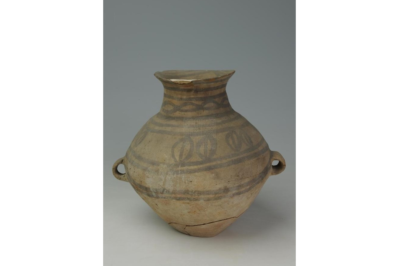 新石器时代红陶黑彩几何纹双耳罐