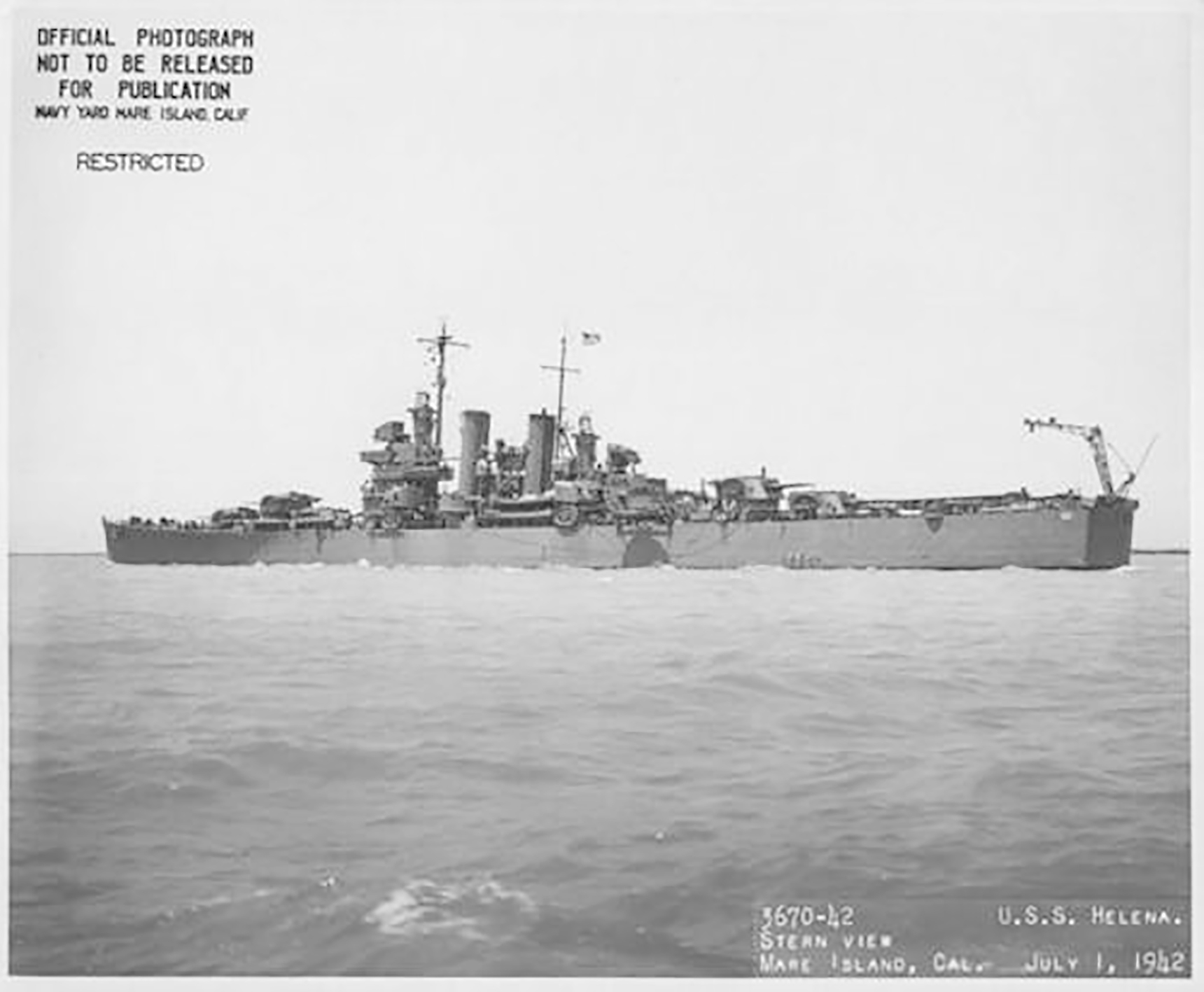 "海伦娜"号轻巡洋舰