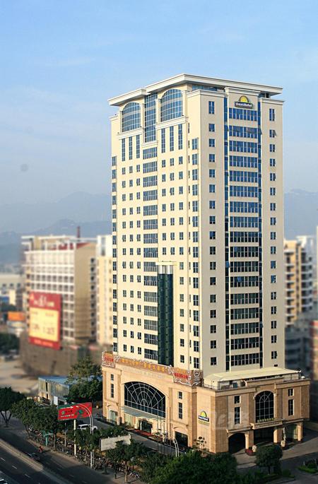  p data-id="gnhiov09tg">福州晋都戴斯国际酒店是全球酒店集团大亨