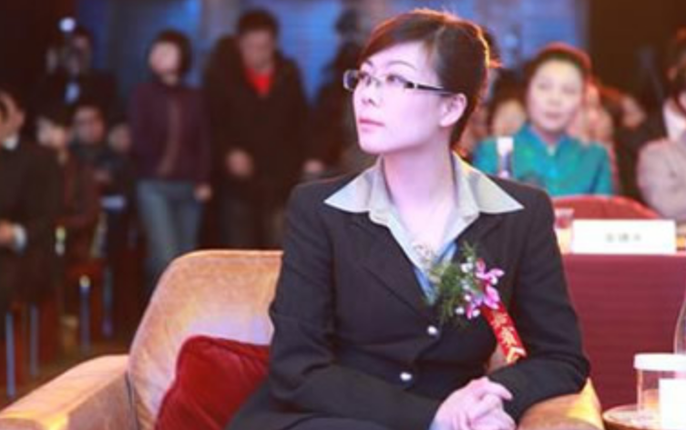  p data-id="2hpmrb8x6pb">王萍,联化科技董事长 ,总裁.