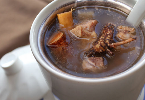 七指毛桃炖老鸭