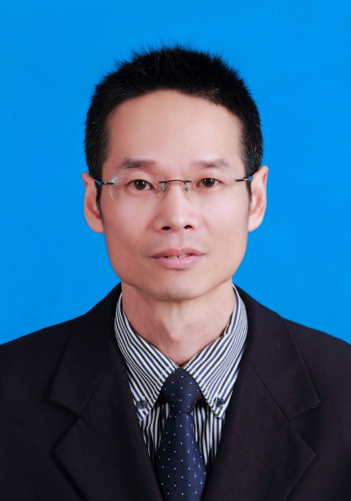 张益群