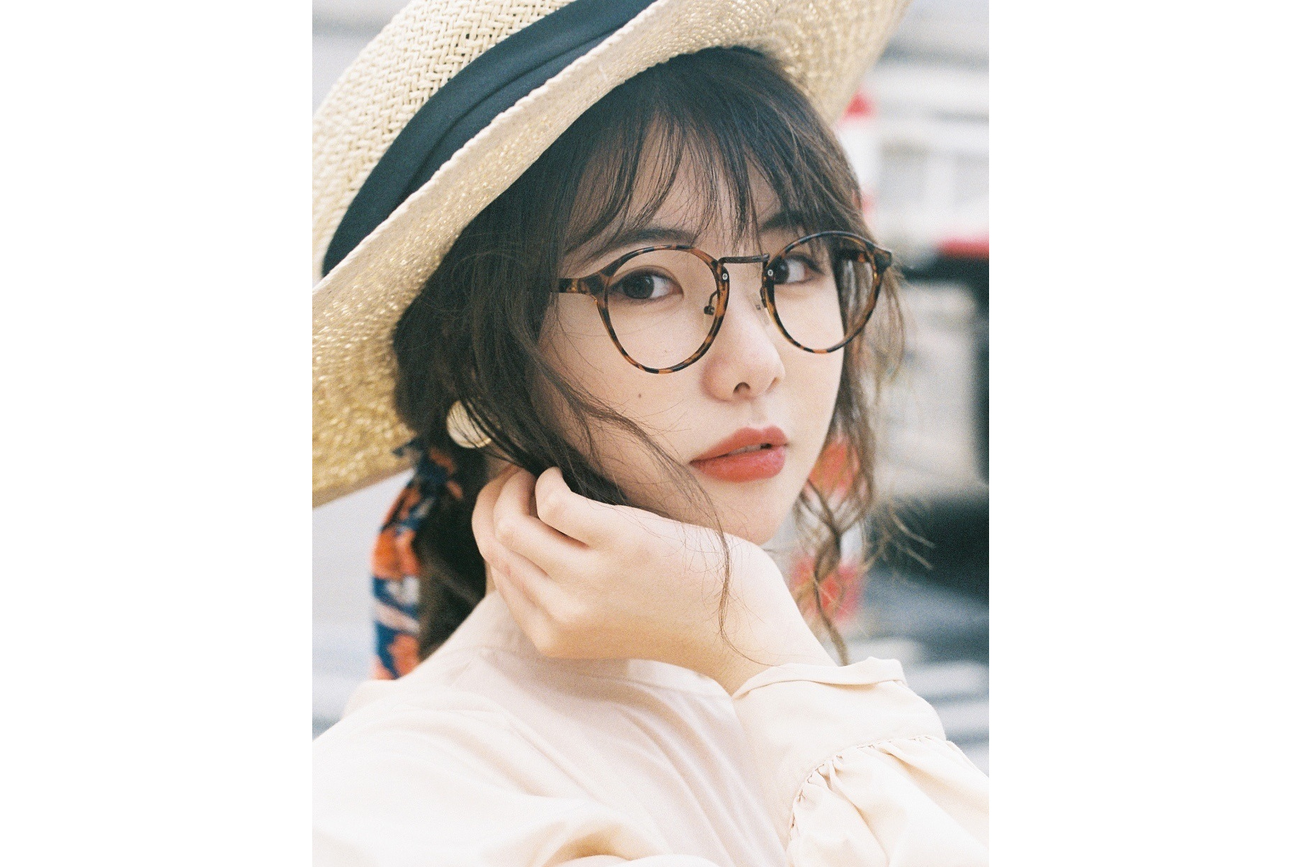  p>多多poi,是中国内地的配音演员与歌手.