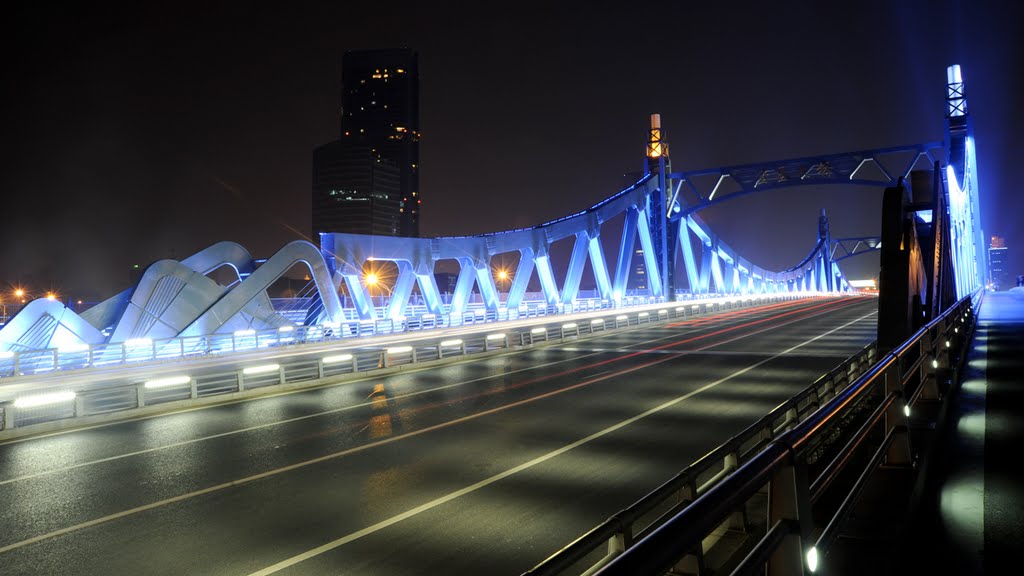 现有金匮桥位于 a target="_blank" href="/item/无锡市/2395245"