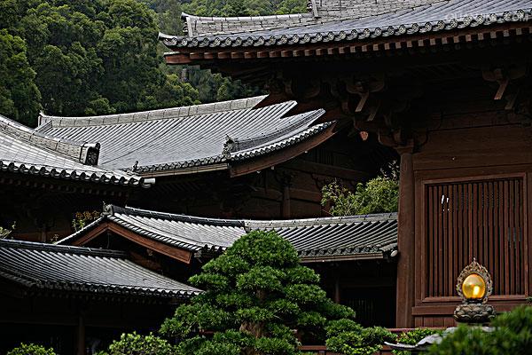  p data-id="gnwh1vhguo">钻石山是中国香港九龙的山峰之一,其附近的