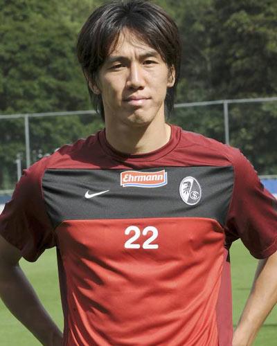  p>矢野贵章(kisho yano),1984年4月5日出生于日本静冈县滨松市,日本