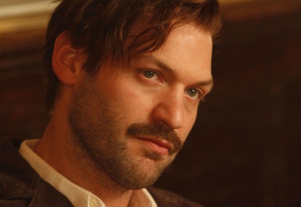  p>寇瑞·斯托尔 i>(corey stoll) /i>,1976年3月14日出生于纽约上