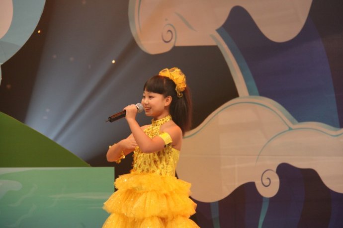 已收入赵天鸽创作及演唱专辑中--"音乐女孩"中