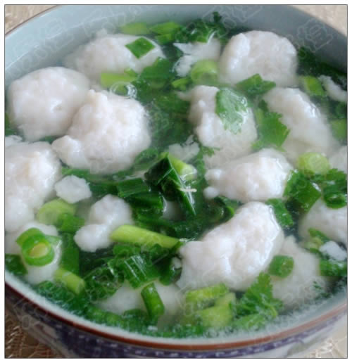 香菜鱼丸汤