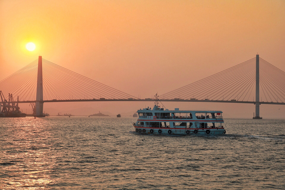  p>汕头礐石大桥(shantou queshi bridge)是中国 a href="#" data