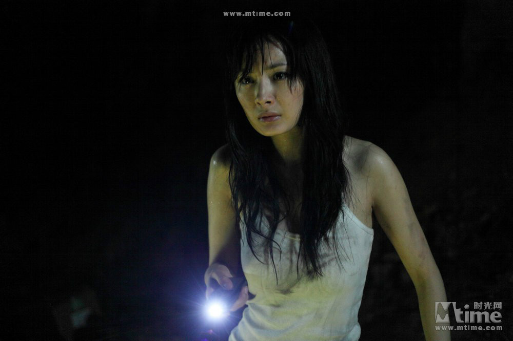  p>《孤岛惊魂》是2011年 a target="_blank" href="/item/钟继昌