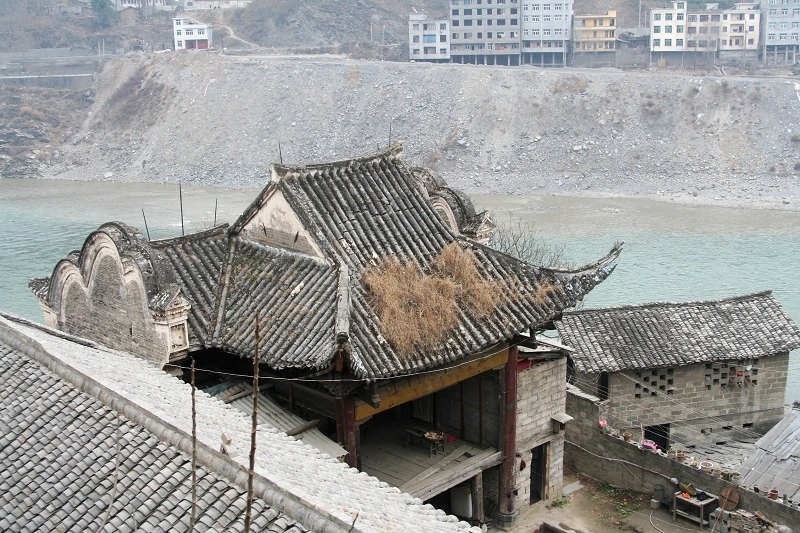 data-lemmaid="4612487">丹凤县 /a>城西南隅,又名"平浪宫","明王宫"