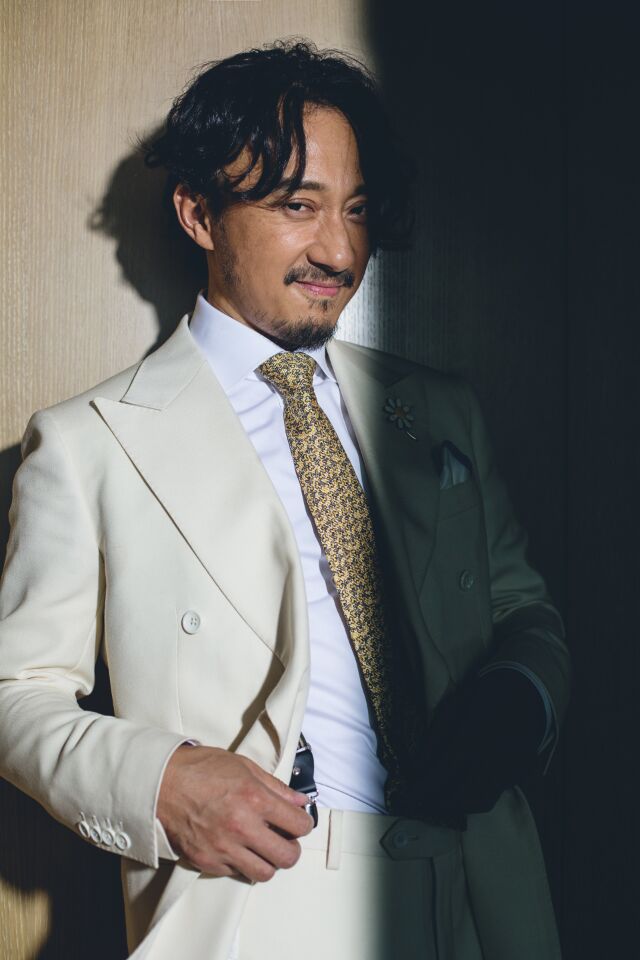  p>赵立新,1968年8月29日出生于中国河南省郑州市,华语影视男演员