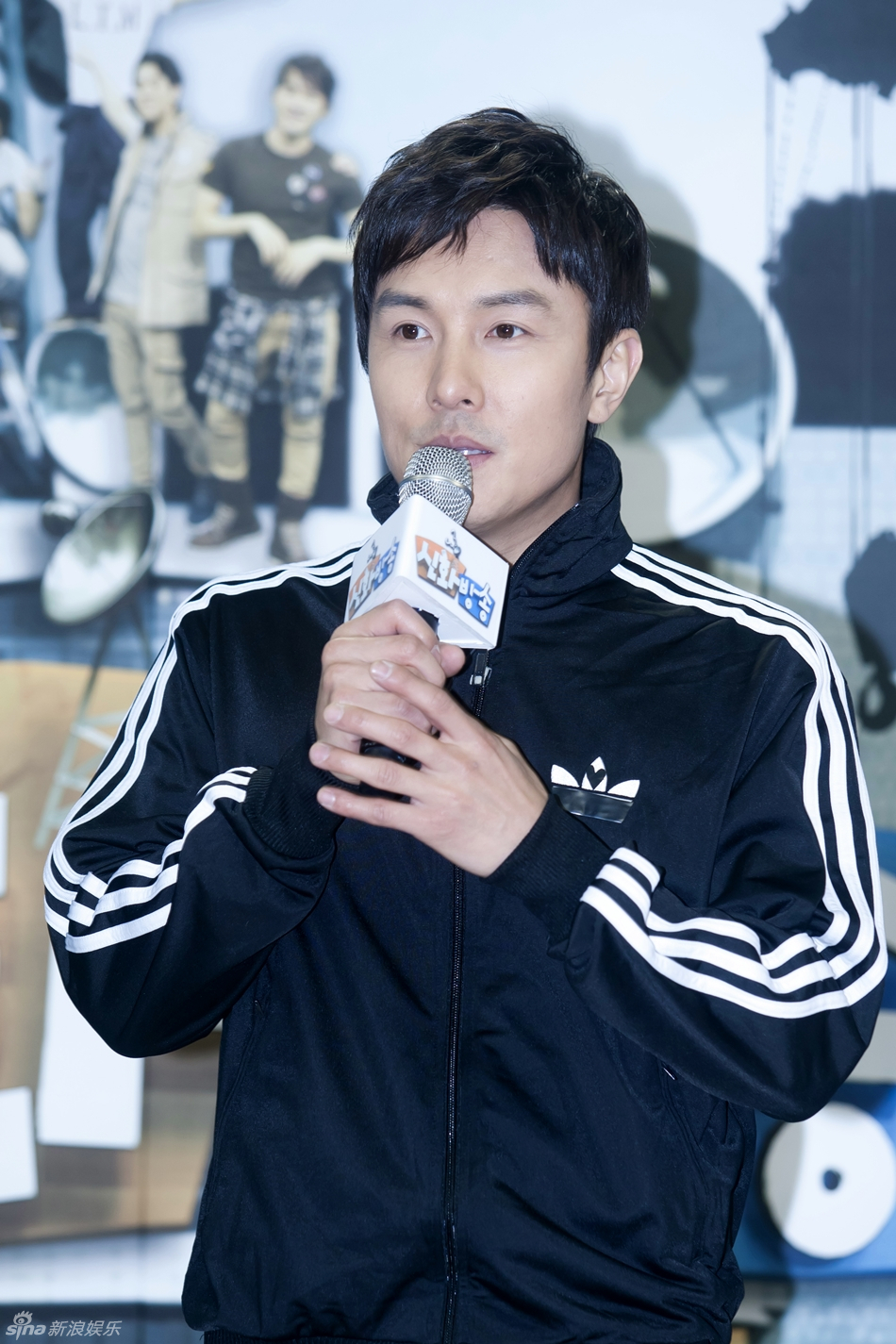  p>金东万,本名 a href="#">金烔完 /a>,韩国男子组合 a href="#">