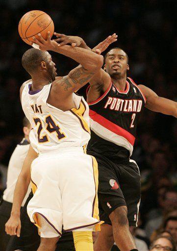  p>这类防守犯规发生在进攻球员进入投篮动作中.