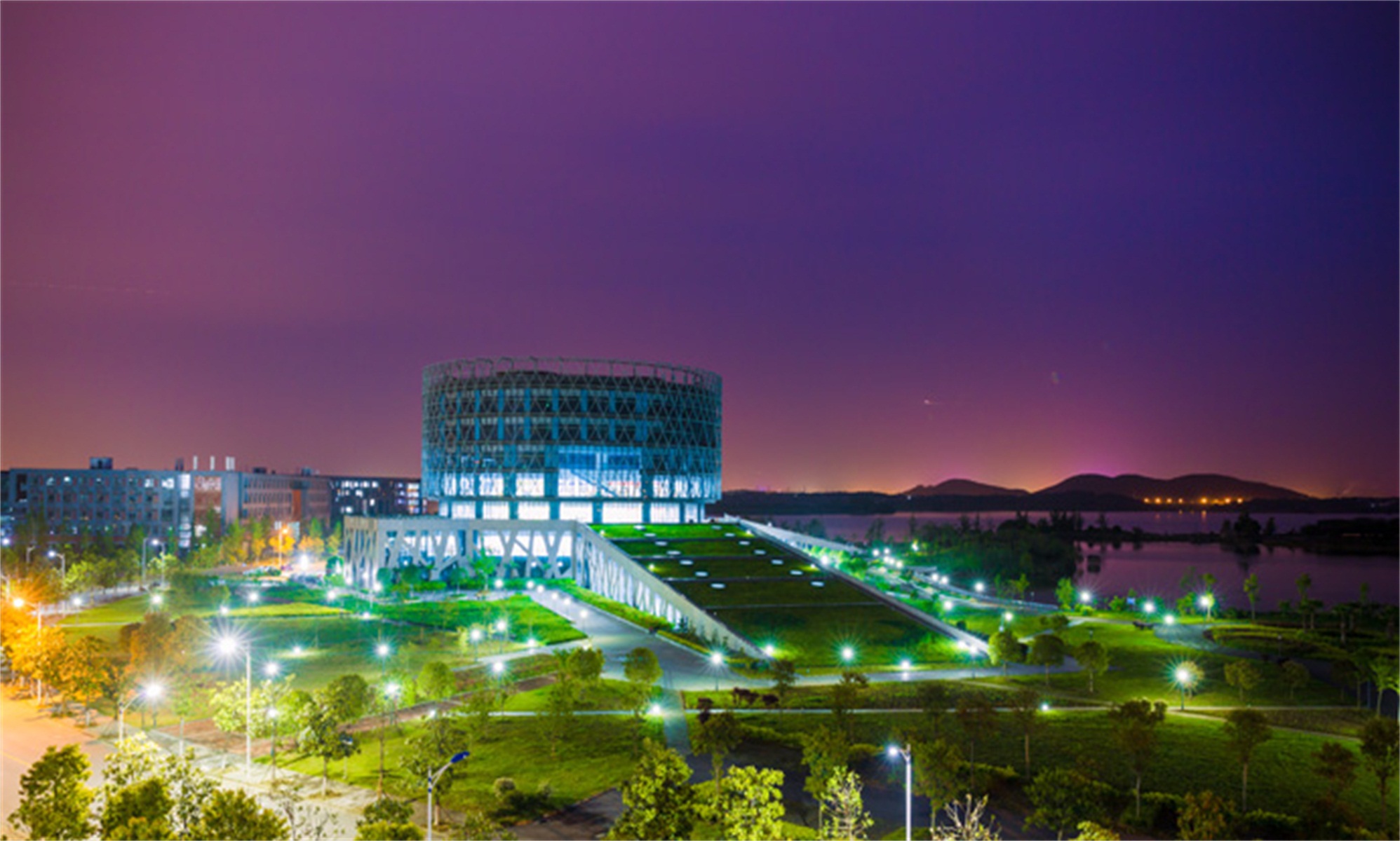 id="210064">湖北省 /a> a target="_blank" href="/item/荆州/6058"