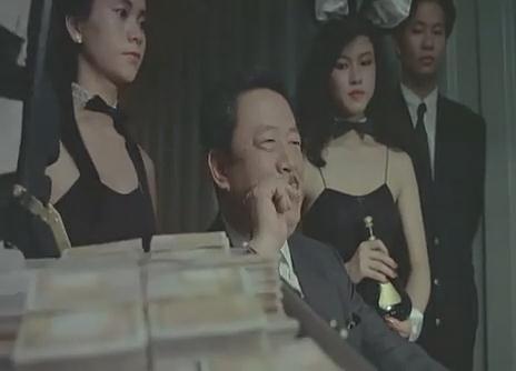  p>《赌王至尊》是由唐伟成导演,徐少强,钱小豪主演的香港动作电影.