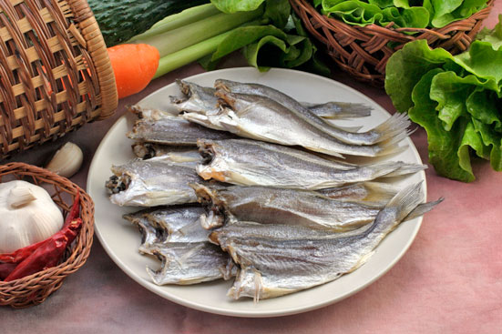  p data-id="gnx5i8h9kv">滁州特产梅鱼又名"梅白鱼",梅鱼亦称梅白鱼