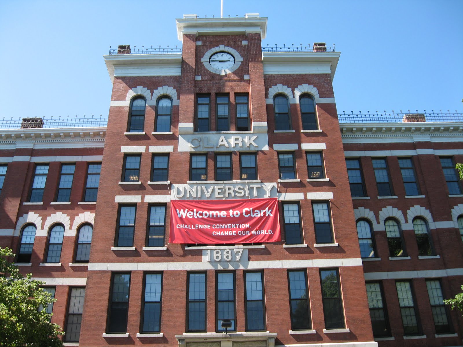  p>克拉克大学(clark university)是一所世界一流的以 a target="