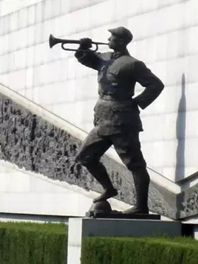  p>司号兵属于 a target="_blank" href="/item/通信兵/2036359" data