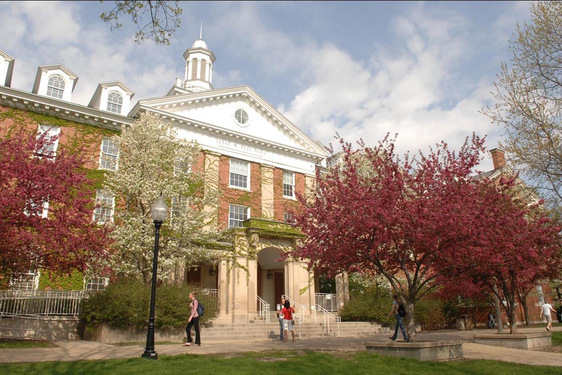  p>伊利诺伊州立大学(illinois state university,简称isu)是一所著名