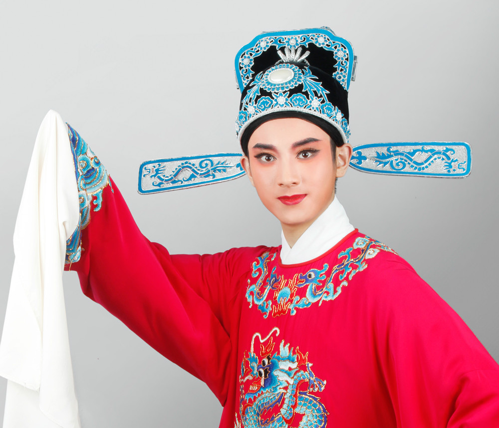 data-lemmaid="8484561">浙江越剧团 /a>优秀的新生代男小生