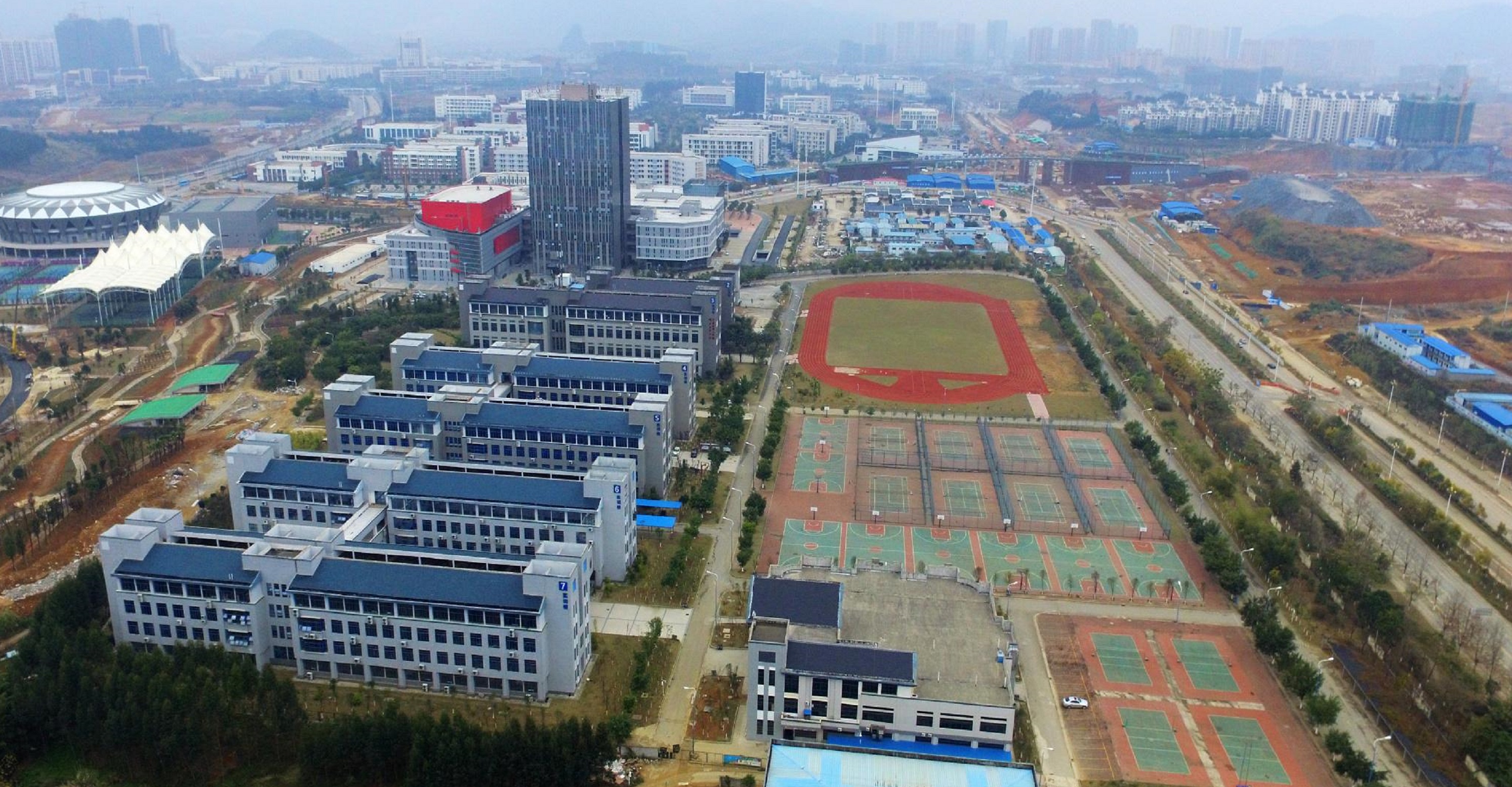  p> a target="_blank" href="/item/广西科技大学/6412308" data