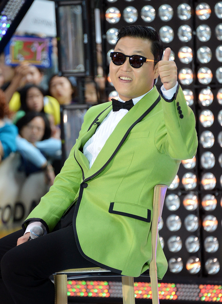  p>《江南style》(韩语:                )是韩国音乐人 a target="