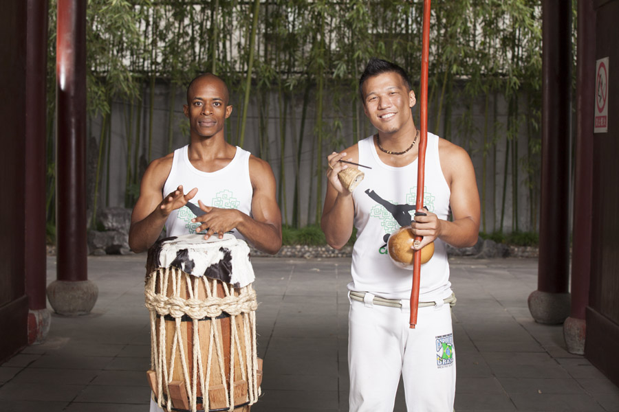 grupo capoeira brasil,是一个全球性的capoeira巴西战舞教学机构组织