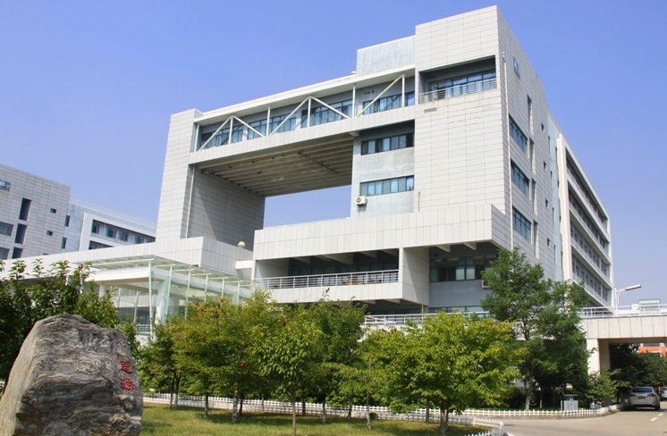 中国石油大学(华东)化学化工学院