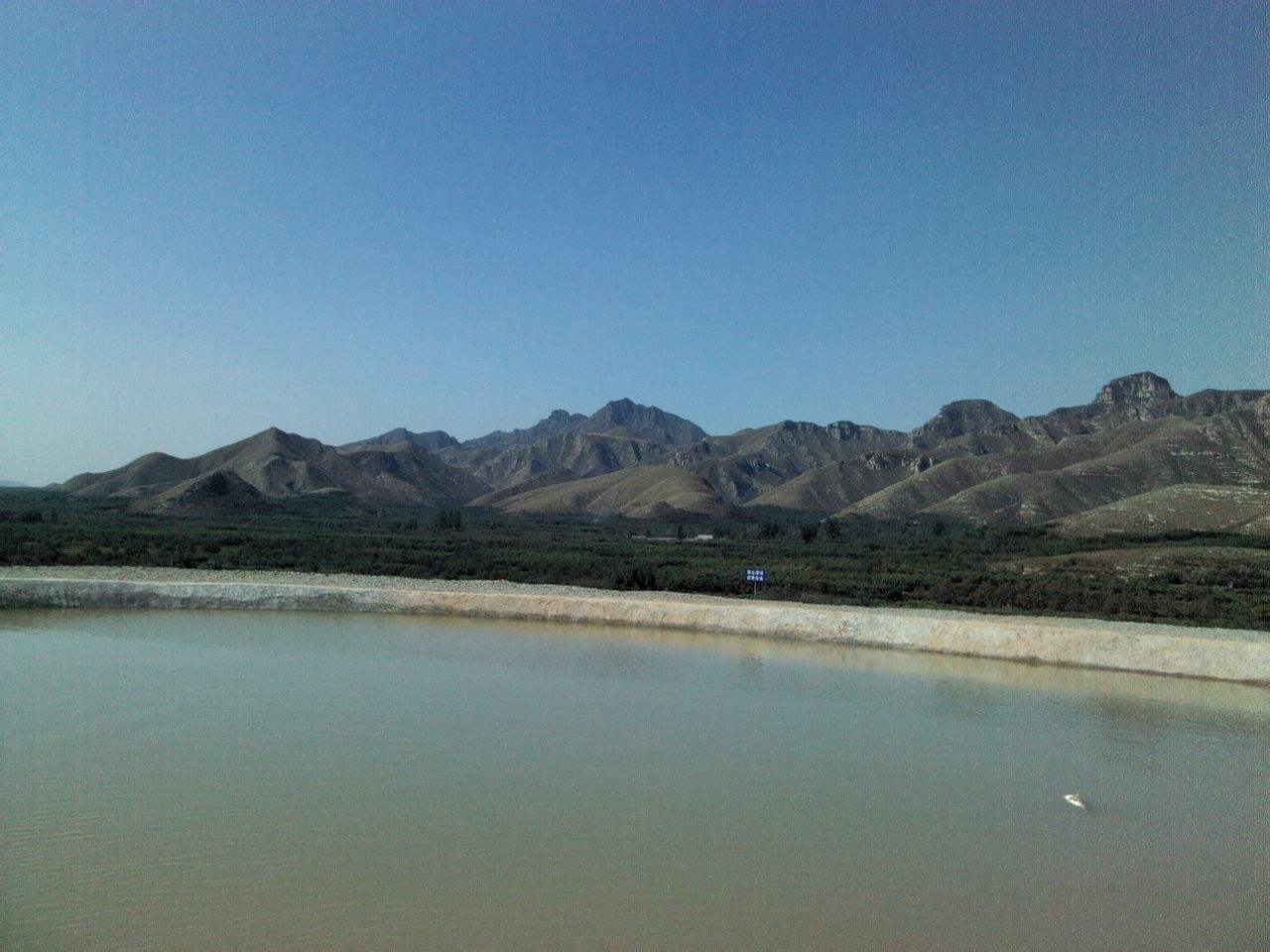 伊祁山景区位于河北省保定市 a target="_blank" href="/item/顺平县