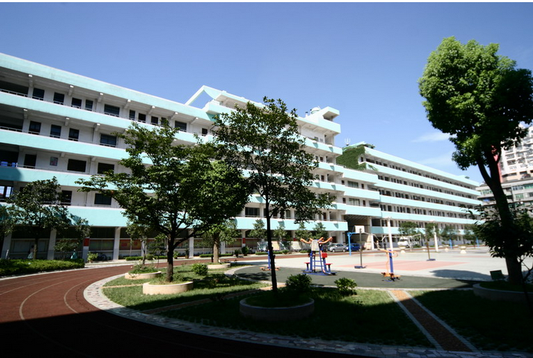 黄石市第八中学