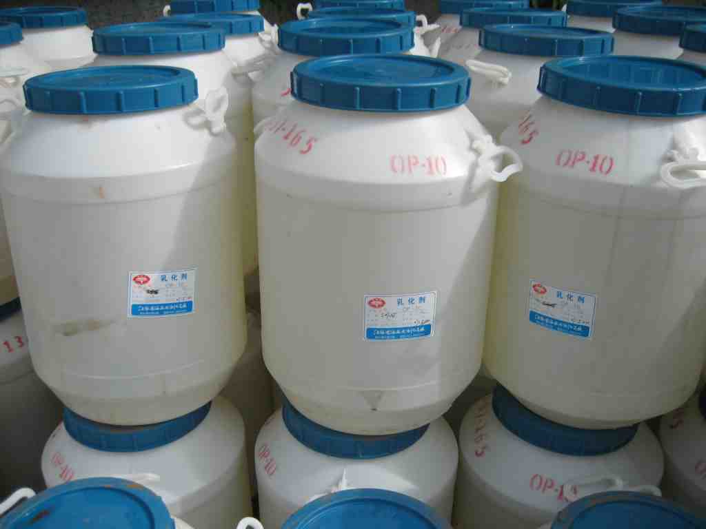 " data-lemmaid="8415515">聚氧乙烯 /a>醚,具有优良的匀染,乳化,防蜡