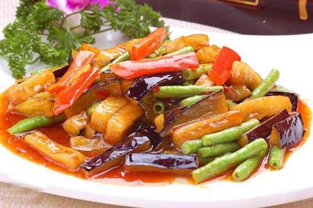 牛肉烧茄子
