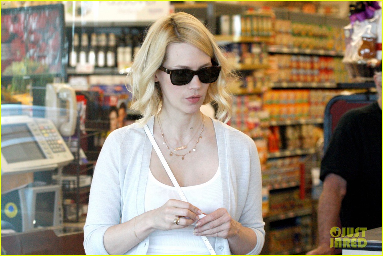  p>詹纽瑞·琼斯(january jones),1978年1月5日出生于 a target="